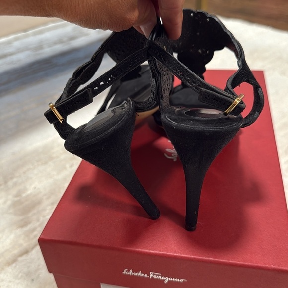 Salvatore Ferragamo Garcia Nero Suede Sandals - Picture 8 of 16